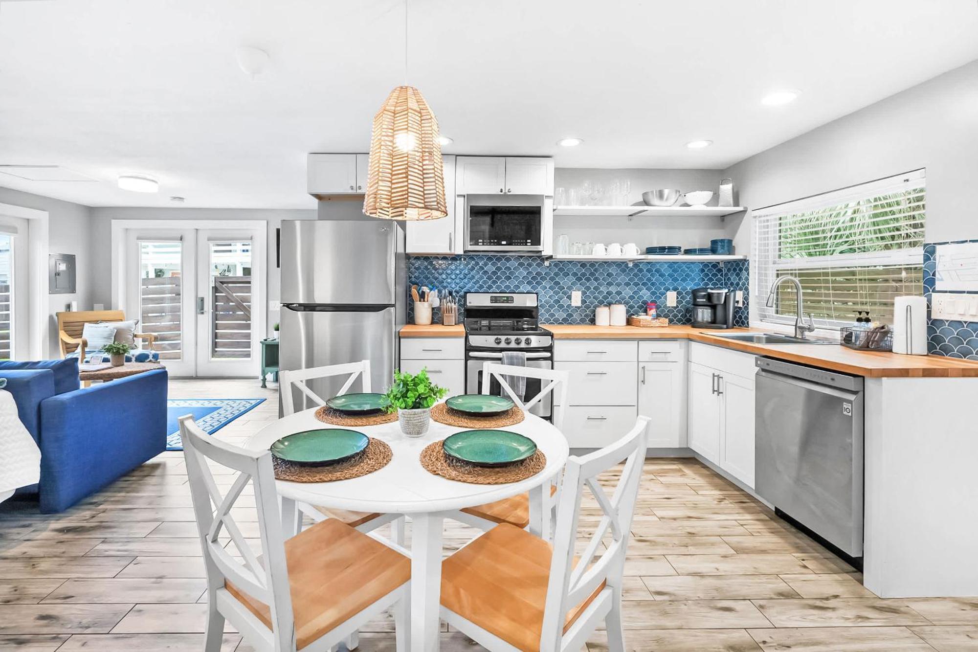 Coral Cottage, Stylish Studio Suite On Canal, Walkable To Beach, Private Parking St. Augustine Exteriör bild