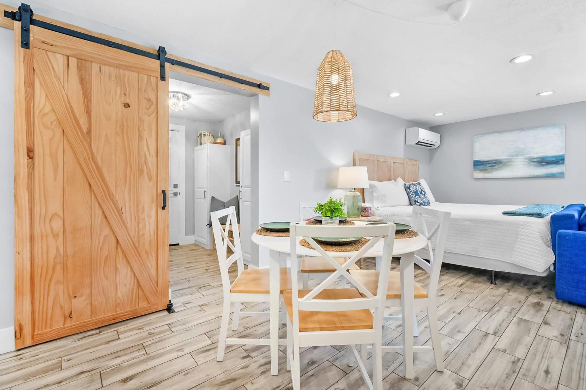 Coral Cottage, Stylish Studio Suite On Canal, Walkable To Beach, Private Parking St. Augustine Exteriör bild